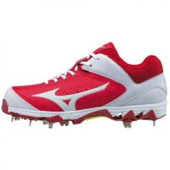 The Softball Group Mizuno Swift 5 Women's Metal Cleat Footwear